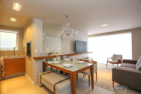 Apartamento com Piscina